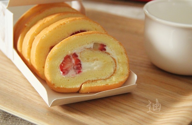 烫面戚风蛋糕卷，平凡，不平淡。