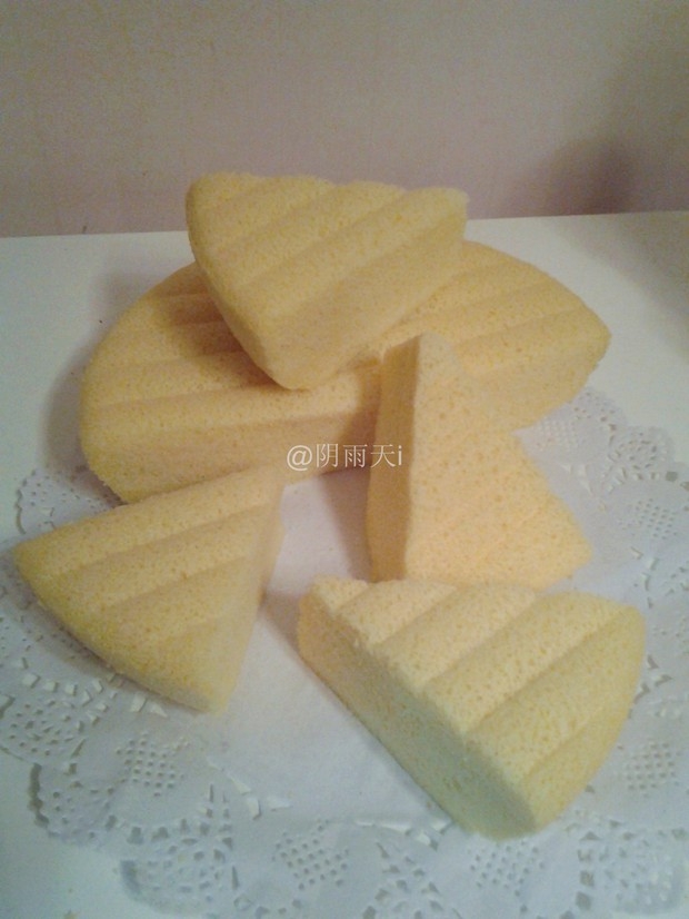 “蒸” 玉米面粉戚风蛋糕（适合家中没有烤箱的朋友 比电饭锅版本的戚风蛋糕简单且成品更优）