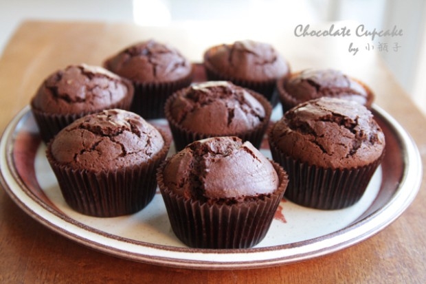 巧克力纸杯蛋糕