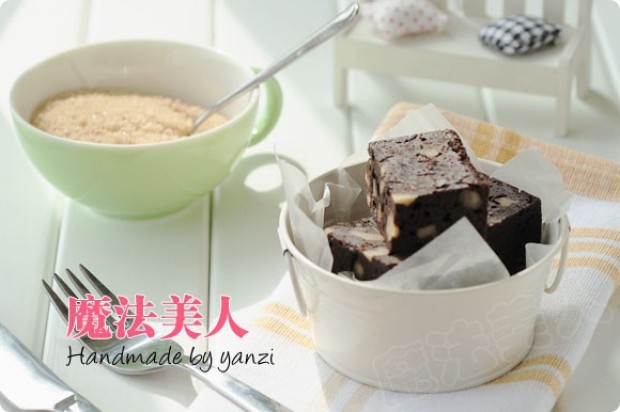 黑巧克力布朗尼蛋糕