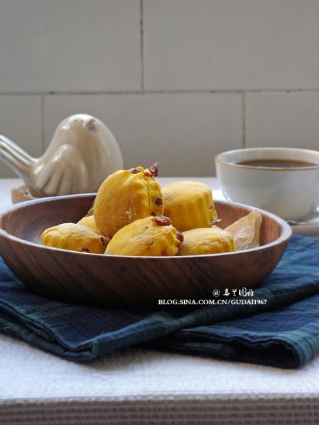 南瓜蔓越莓司康