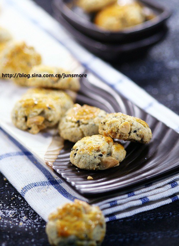 花生芝麻酥饼