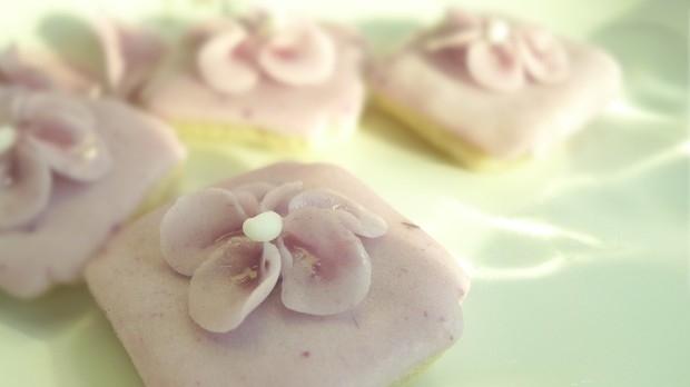 紫罗兰翻糖饼干