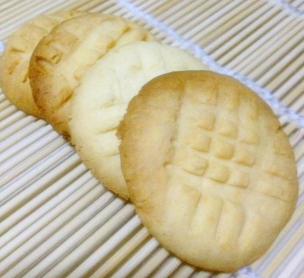 牛奶饼干