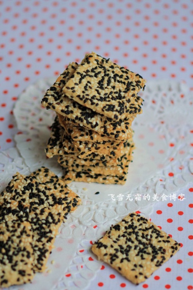 黑芝麻方块饼干