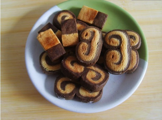 双色曲奇（hauswirt35L烤盘两大盘）