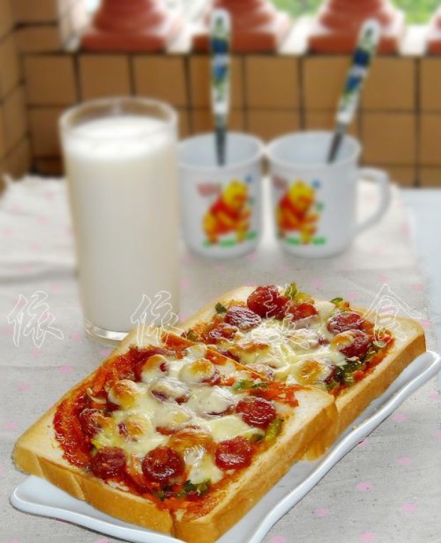 吐司披萨