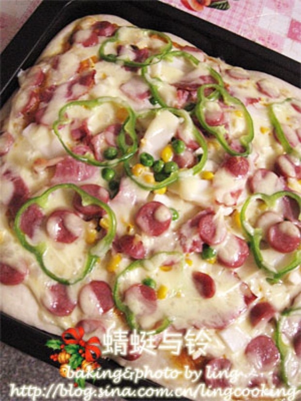 杏鲍菇香肠杂烩披萨