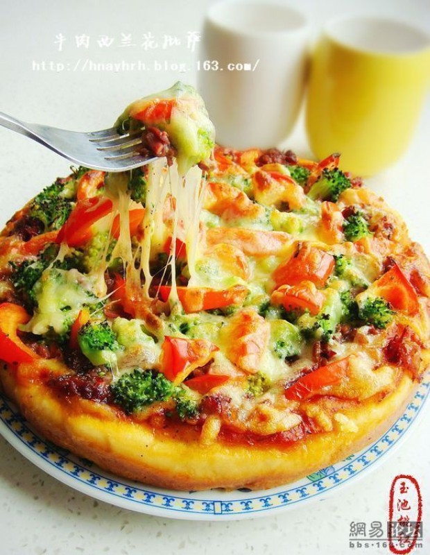 牛肉西兰花批萨