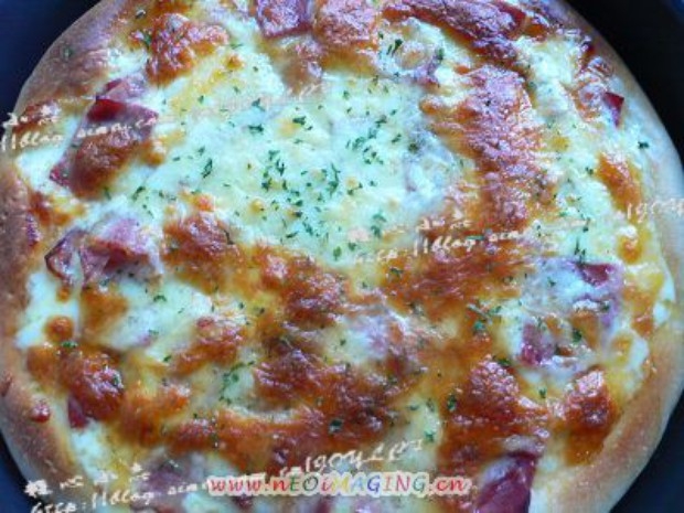 双层芝士培根匹萨