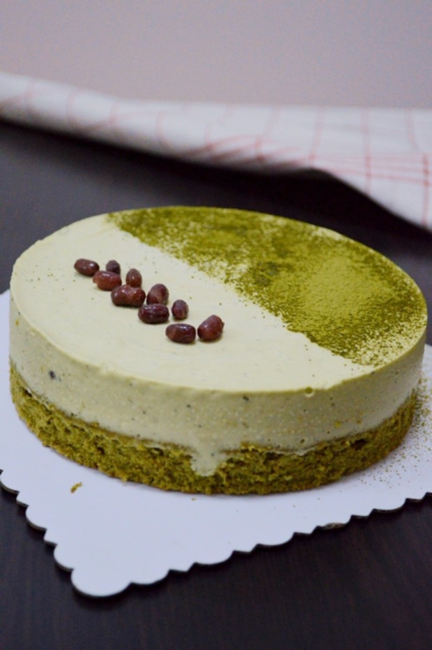 抹茶红豆慕斯