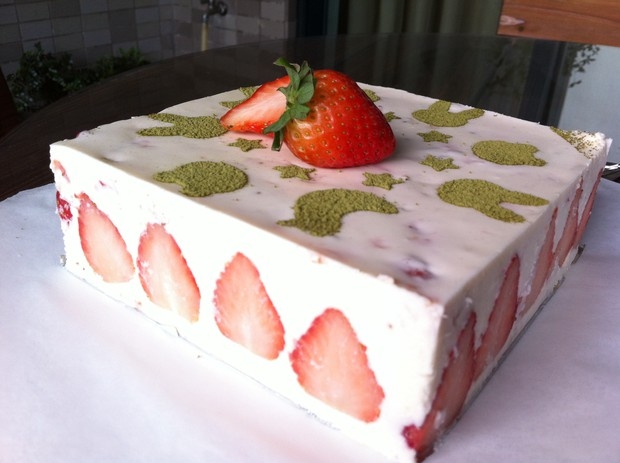 士多啤梨芝士慕斯