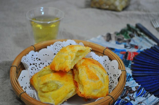 酥皮榴莲派