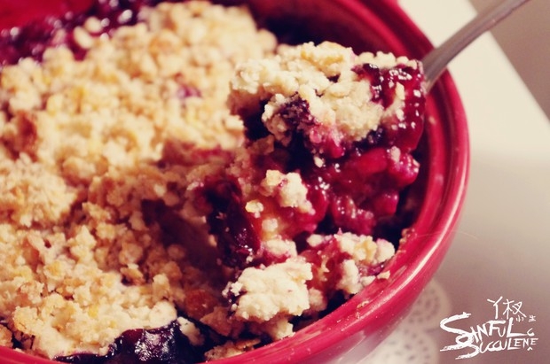莓果酥粒派Plum & Berry Crumble(快手简单)