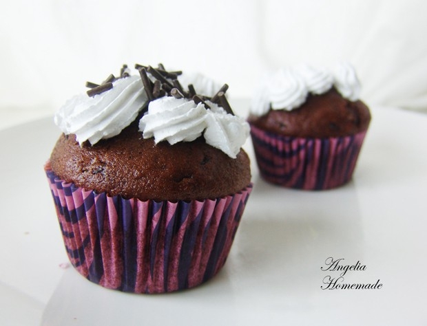 纯素重巧克力香蕉马芬