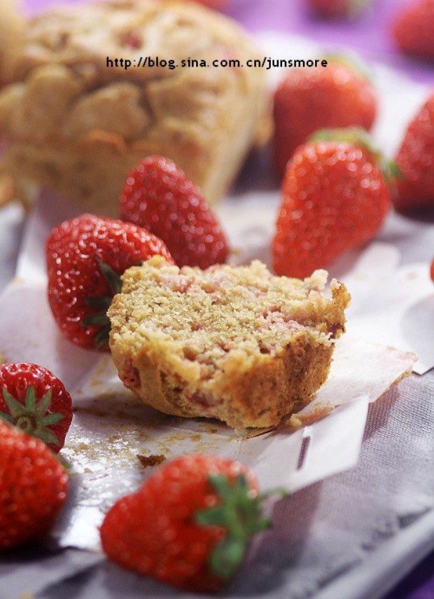 草莓麦芬