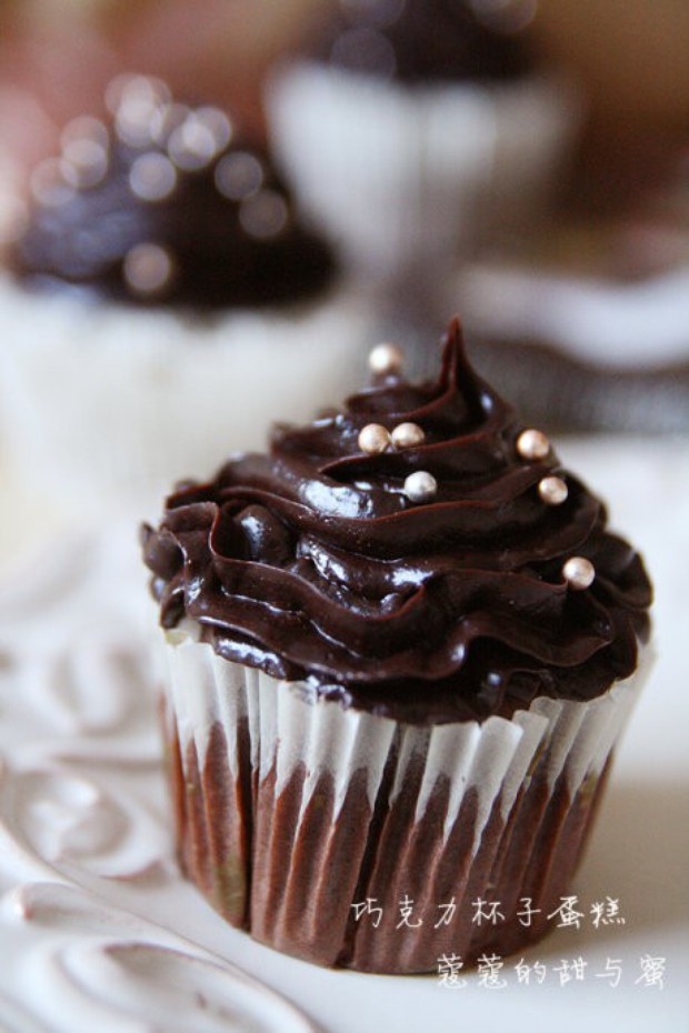 巧克力杯子蛋糕