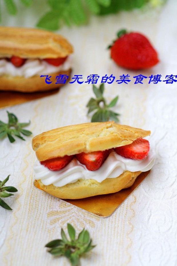 草莓奶油泡芙