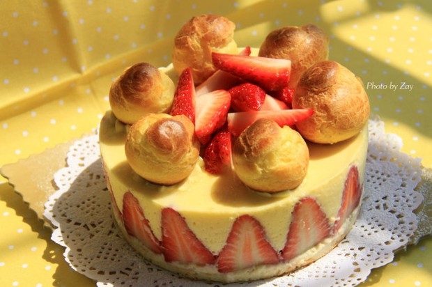 法式草莓泡芙蛋糕