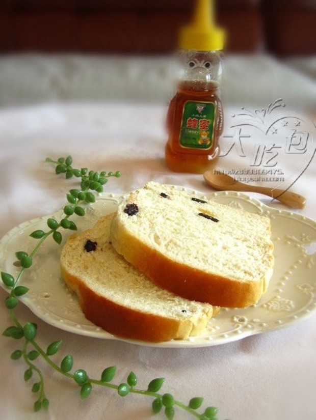 黑加仑炼乳土司