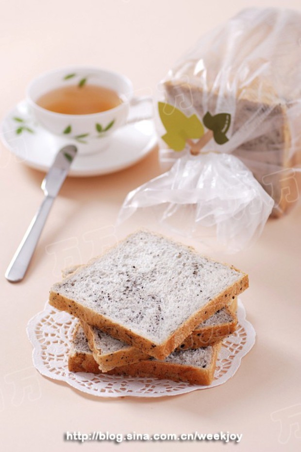 黑芝麻吐司
