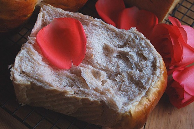中种玫瑰花吐司