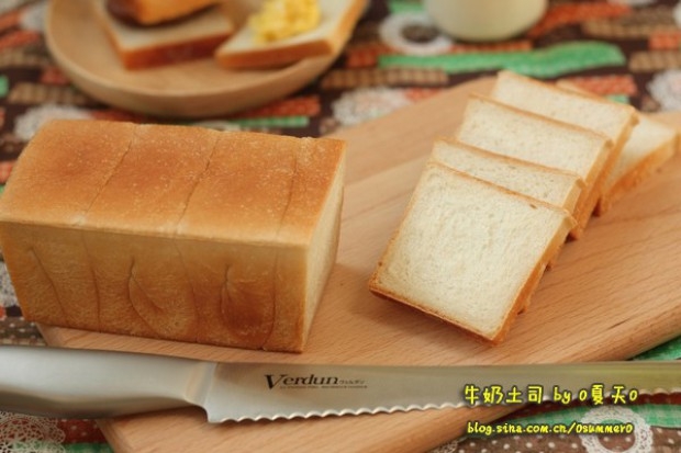 宝春师傅牛奶土司