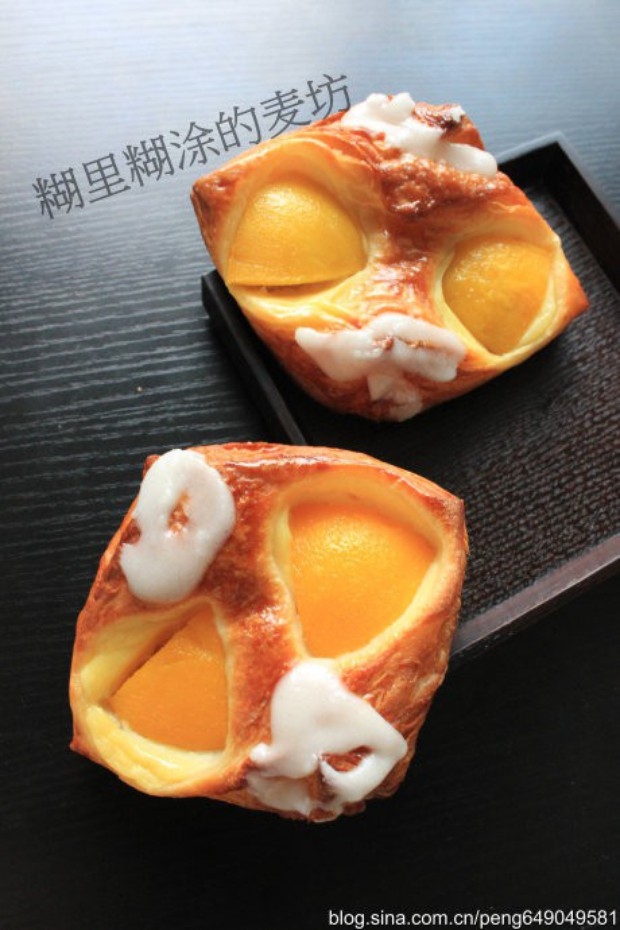 黄桃丹麦面包