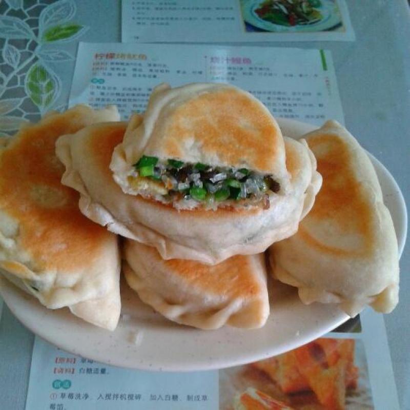 韮菜盒子奶香发面