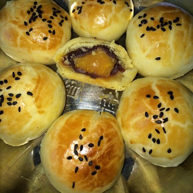 蛋黄酥
