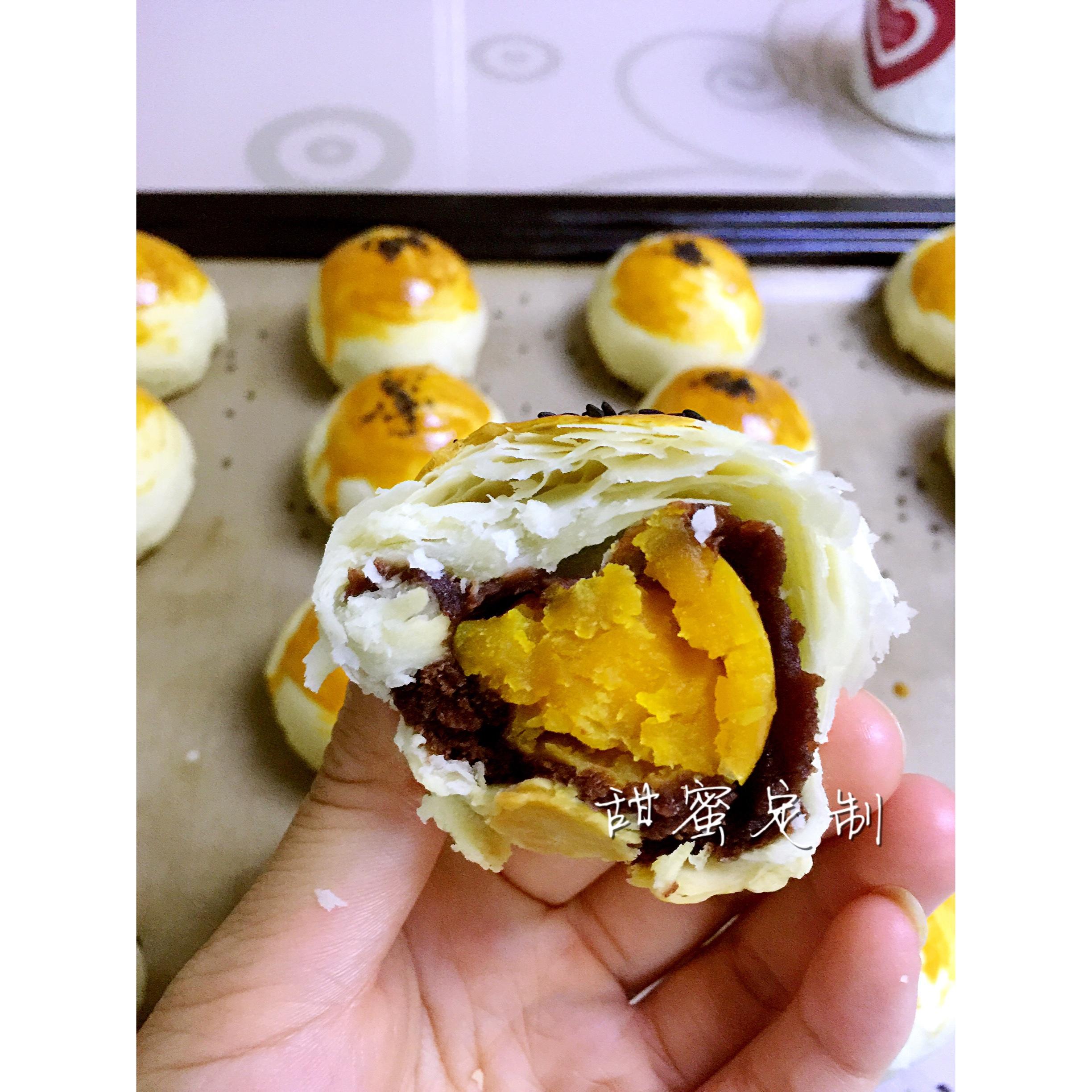 蛋黄酥