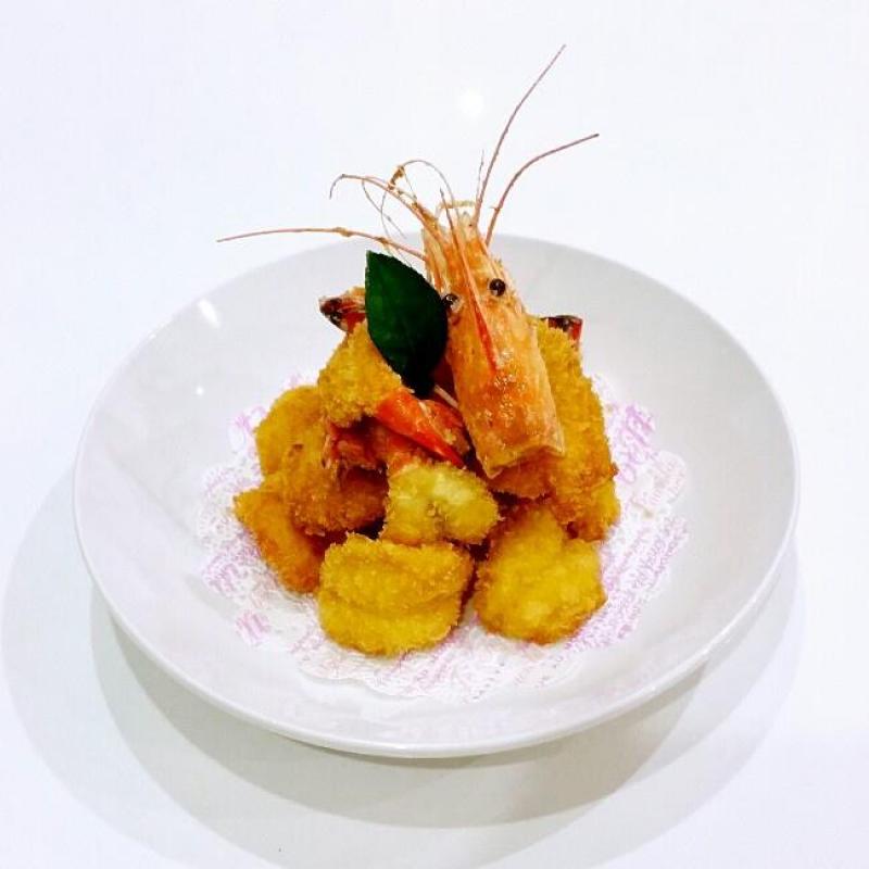 酥炸蝴蝶虾