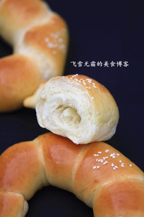 牛角餐包