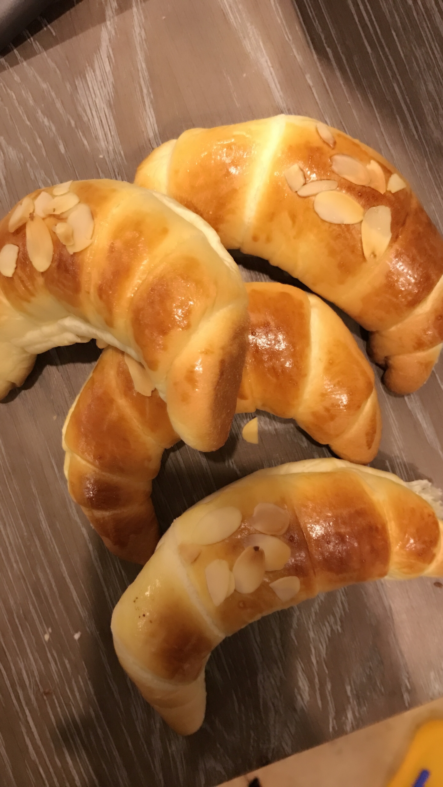牛角包