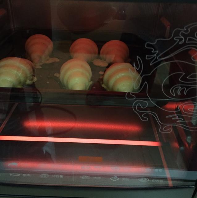 牛角包