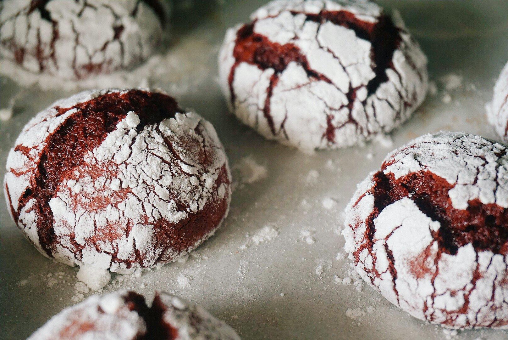 裂纹-红丝绒布朗尼曲奇