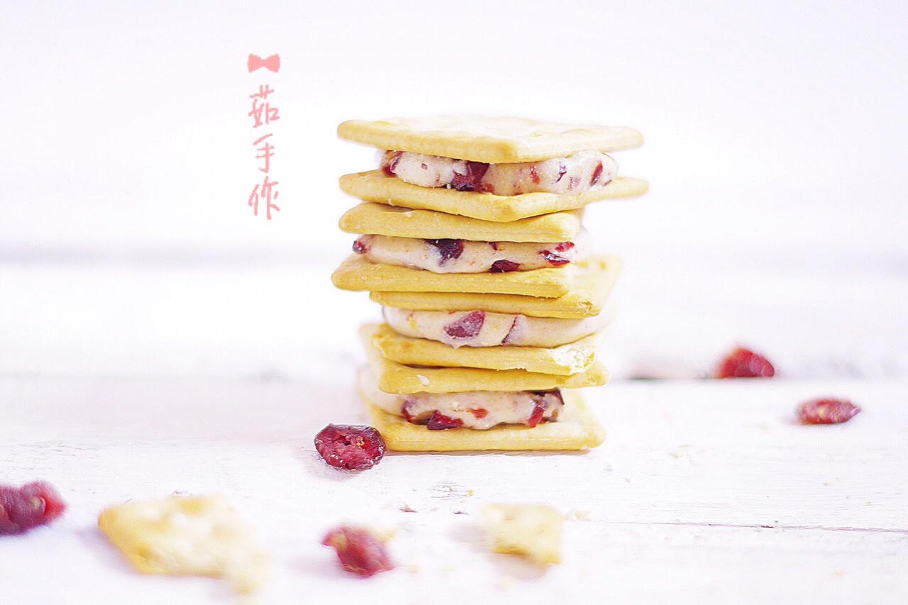 蔓越梅牛轧糖饼干（快手棉花糖苏打饼干版）