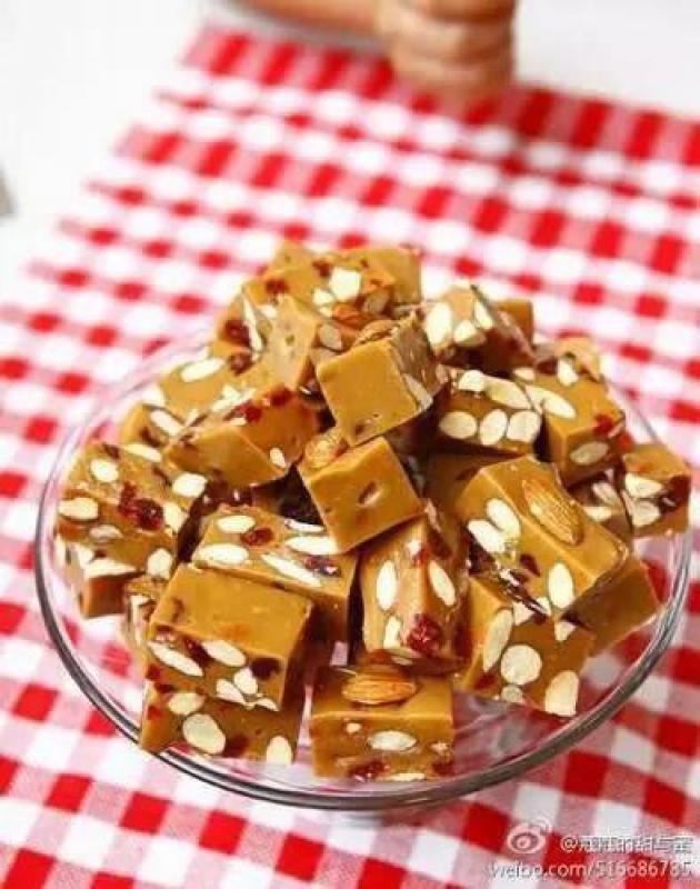 巴旦木太妃牛轧糖